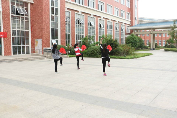 QQ图片20160511214032.jpg